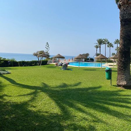 Super Holday Lubina Sol Mijas Beachfront Apartman Kültér fotó