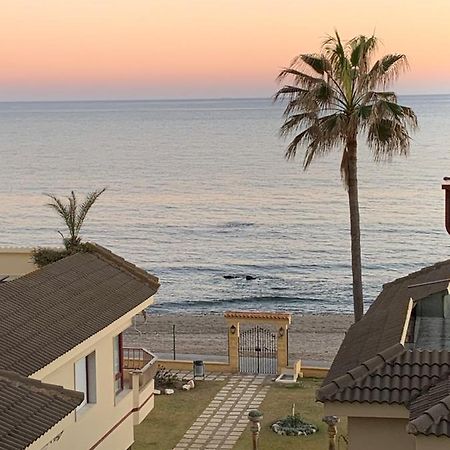 Super Holday Lubina Sol Mijas Beachfront Apartman Kültér fotó