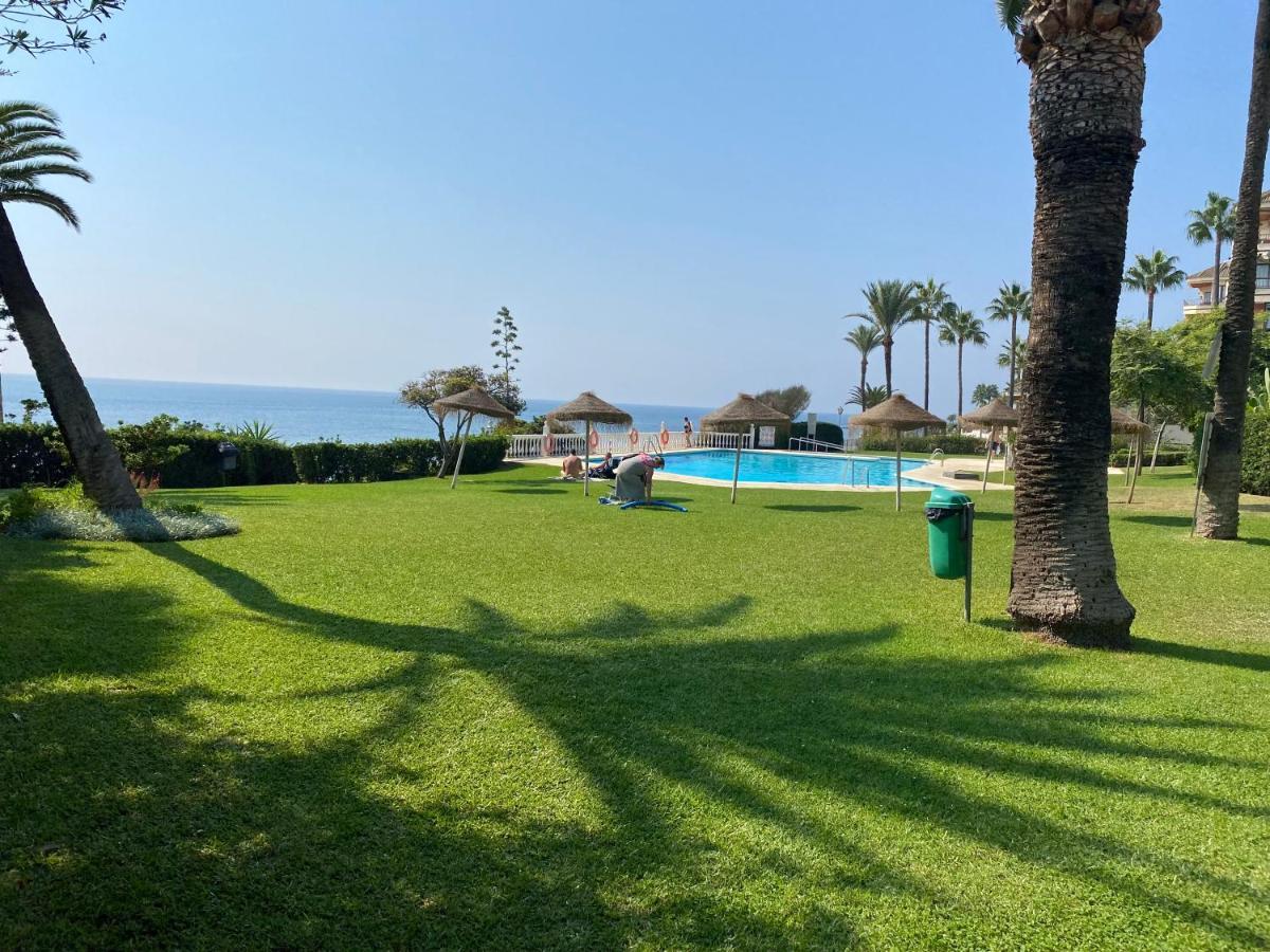 Super Holday Lubina Sol Mijas Beachfront Apartman Kültér fotó