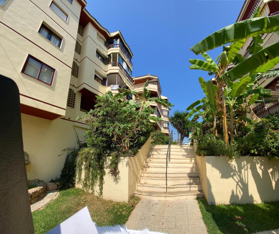 Super Holday Lubina Sol Mijas Beachfront Apartman Kültér fotó