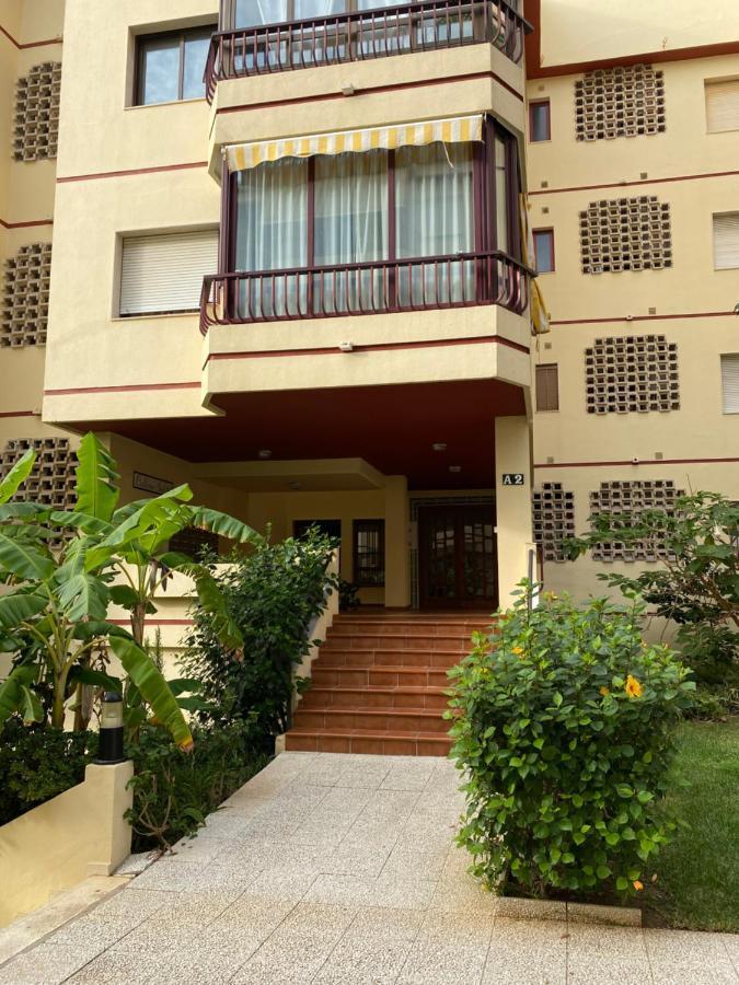 Super Holday Lubina Sol Mijas Beachfront Apartman Kültér fotó