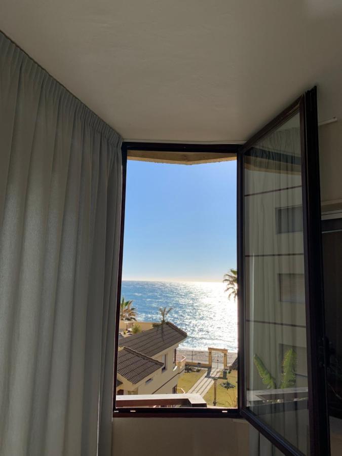 Super Holday Lubina Sol Mijas Beachfront Apartman Kültér fotó