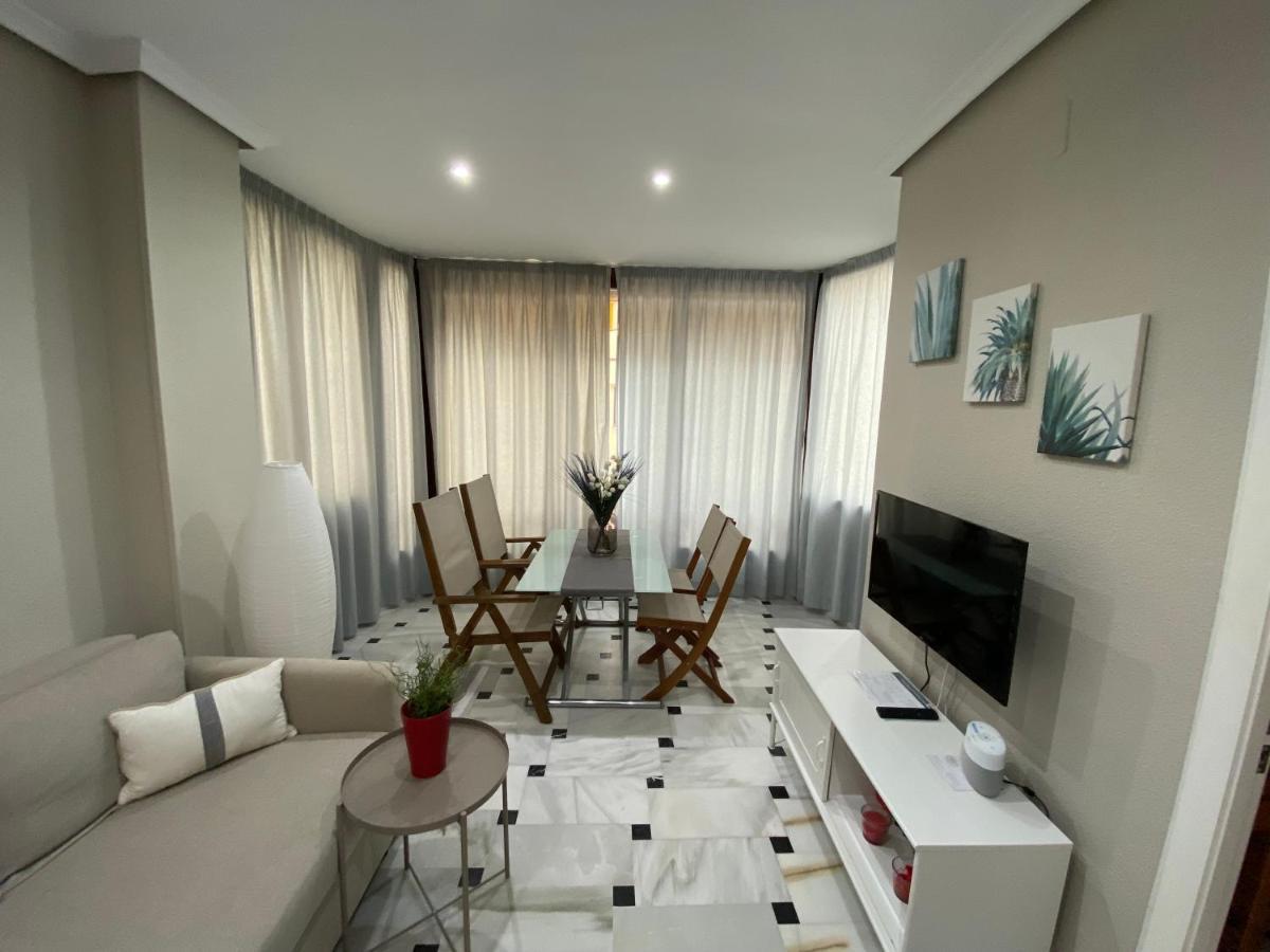 Super Holday Lubina Sol Mijas Beachfront Apartman Kültér fotó